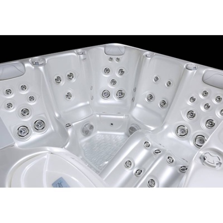 Гидромассажный бассейн Monoceros мод.101 Гидромассажный бассейн Monoceros мод.101