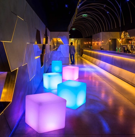 Светильник Куб 20 питание от сети 220В, RGB