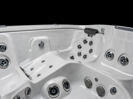 Спа бассейн Jacuzzi J-575 Спа бассейн Jacuzzi J-575